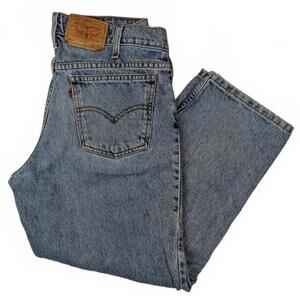 Vintage 90s Levi’s 550 Women's 32x26 Orange Tab Relaxed Fit Husky Light Jeans